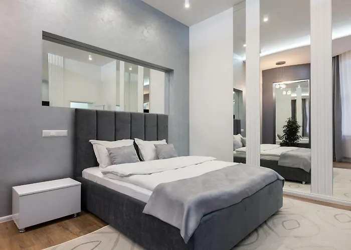 в центрі львова 2 кімнати ізольовані кухня студія * Lviv