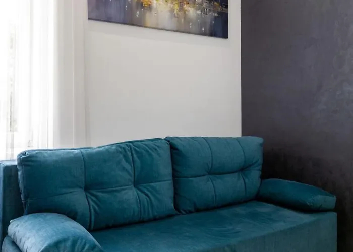 Appartement в центрі львова 2 кімнати ізольовані кухня студія *